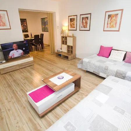 Pasalic מאקרסקה