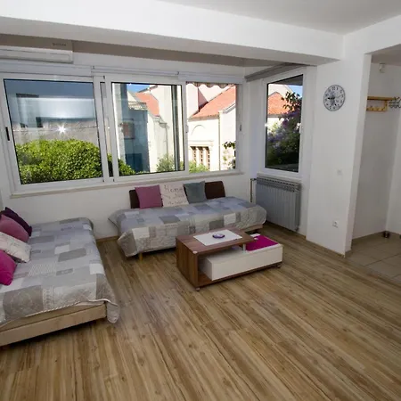 Pasalic * מאקרסקה